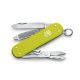 VICTORINOX Swiss Army Classic SD zsebkés, alox, Electric Yellow 2023