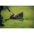 FISKARS StaySharp Max fűgyűjtő kézi fűnyíróhoz