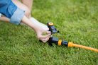 FISKARS Comfort impulzus kör esőztető, fém, kerekekkel >500 m2 (XL)